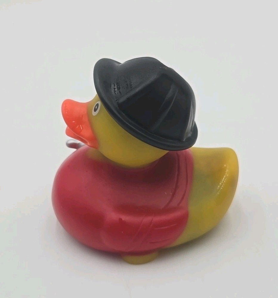 VINTAGE FIREMAN RUBBER DUCKY; Fire Chief Duck