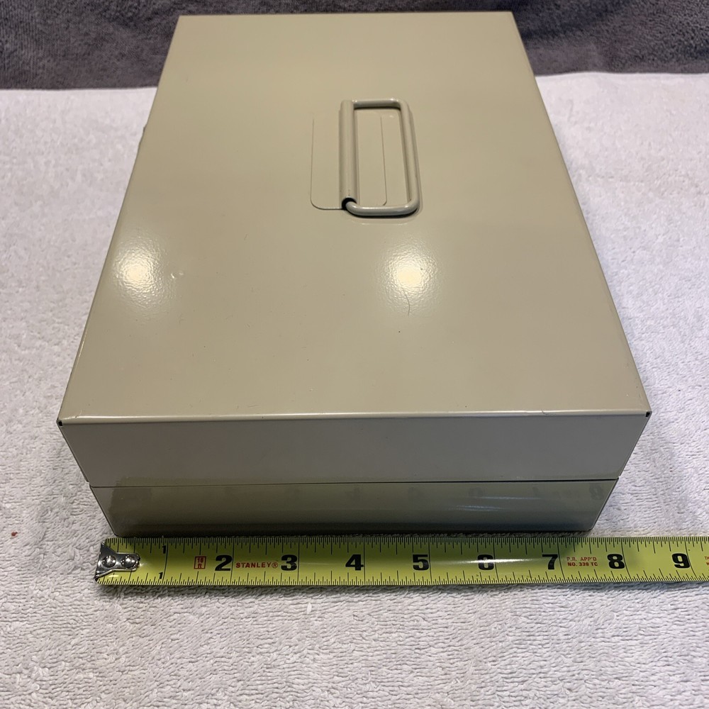 Portable Cashier Strong Box MMF Industries Combination Lock With Instructions