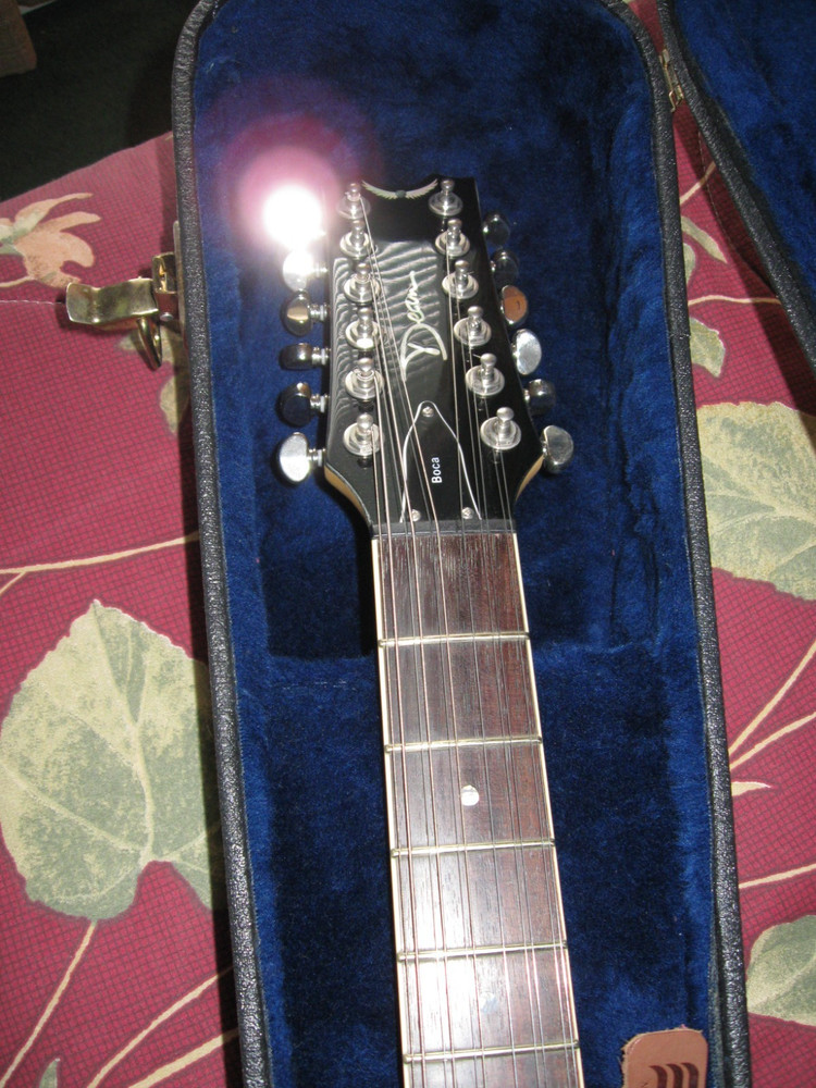 DEAN BOCCA 12 STRING ELETRIC GUITAR & HARDSHELL CASE