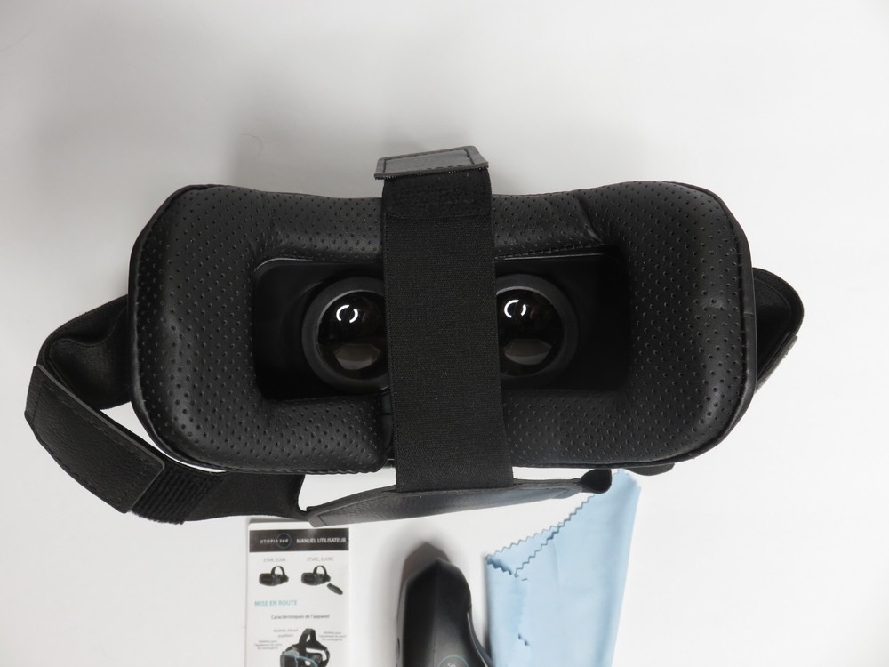 Utopia 360 Virtual Reality 3D Headset + Bluetooth Controller