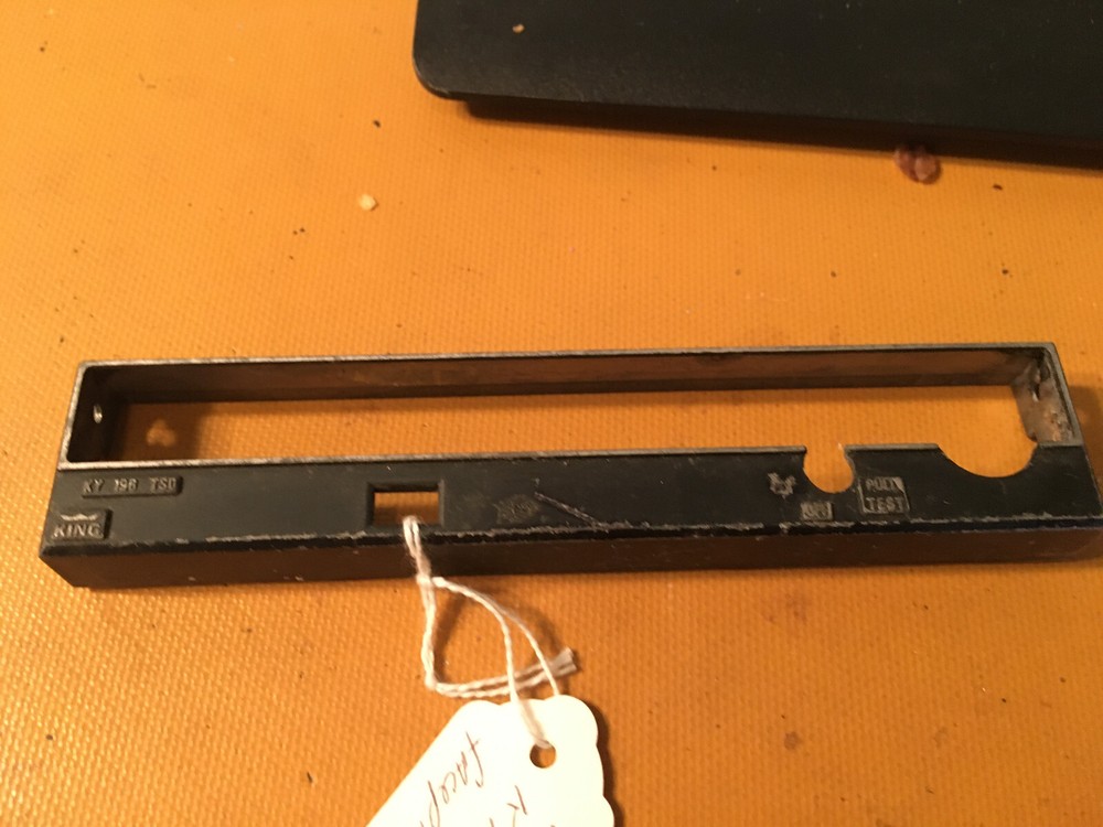 King KY-196 Faceplate