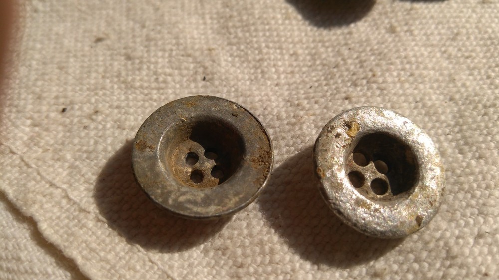 WW2 German buttons from trenches