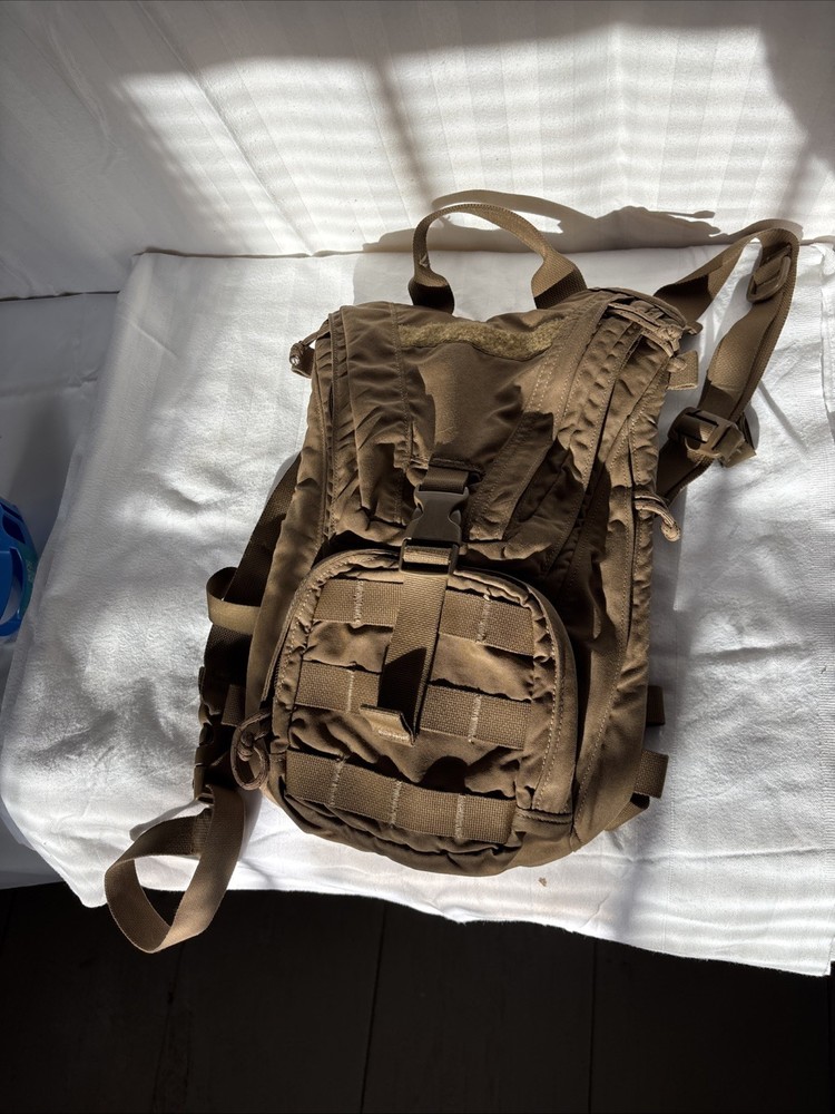 Camelbak USMC Marine Corps Hydration System Complete Pack 8465016007962