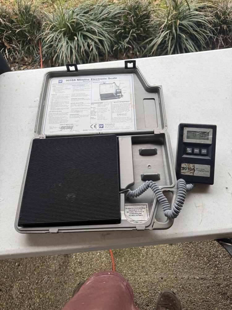 Electronic Refrigerant Scale