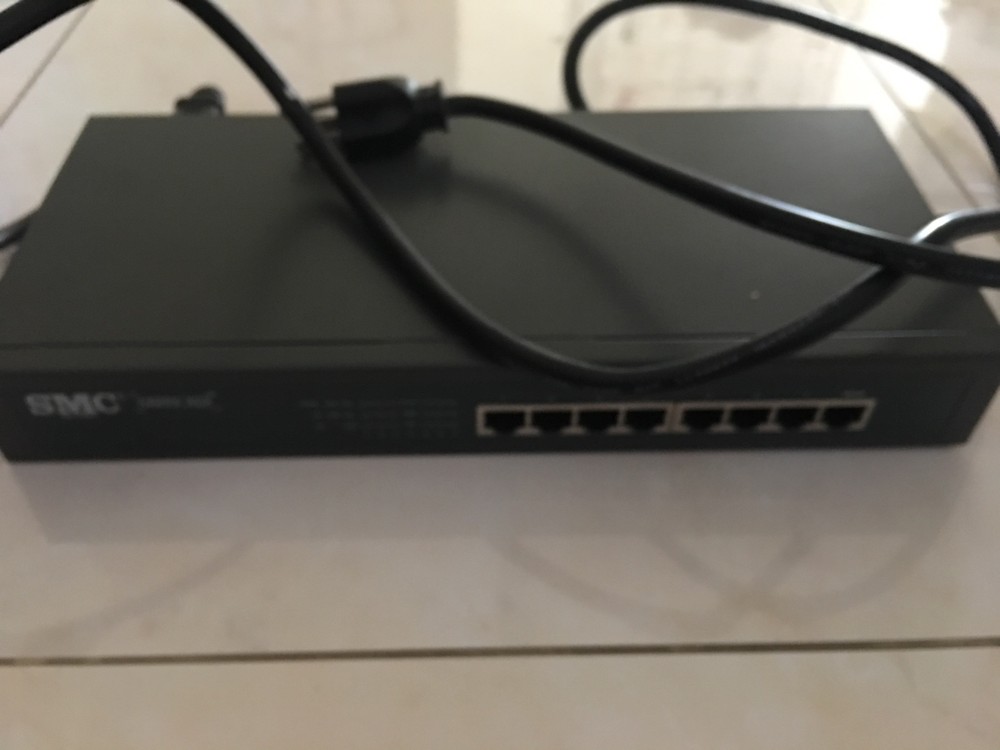 SMC BARRICADE WIRED ROUTER (SMC 7008BR)