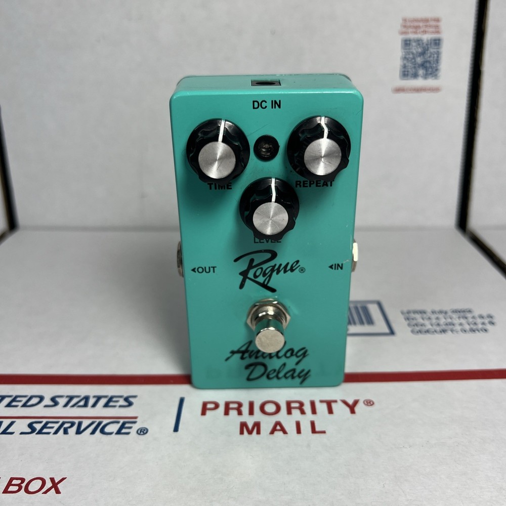 Rogue Analog Delay Guitar Effects Pedal ** MINT ** - SAME DAY SHIP - WARRANTY