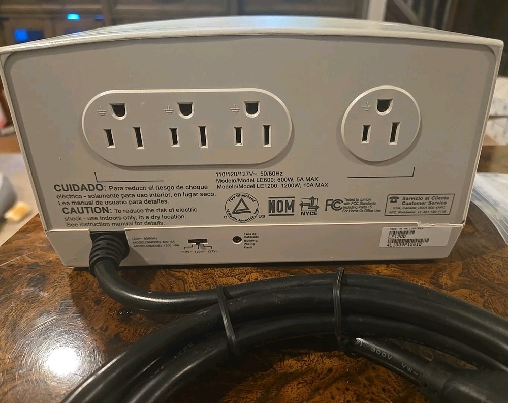 APC Line R 1200 Automatic Voltage Regulator