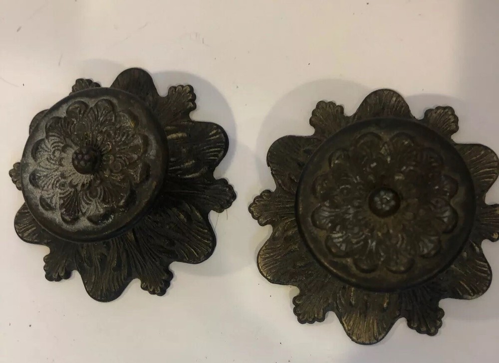 Antique Metal Drawer Pulls Set Of 2