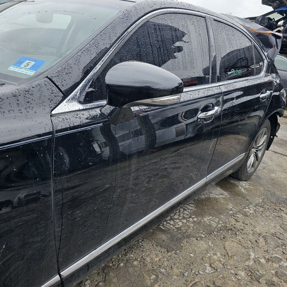 2013-2014 LEXUS LS460 REAR VIEW CAMERA (TRUNK MTD)