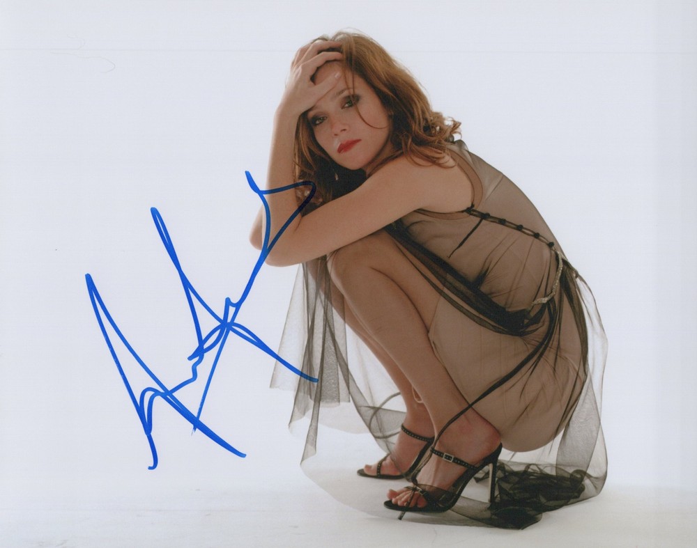 Anna Friel signed 8x10 photo