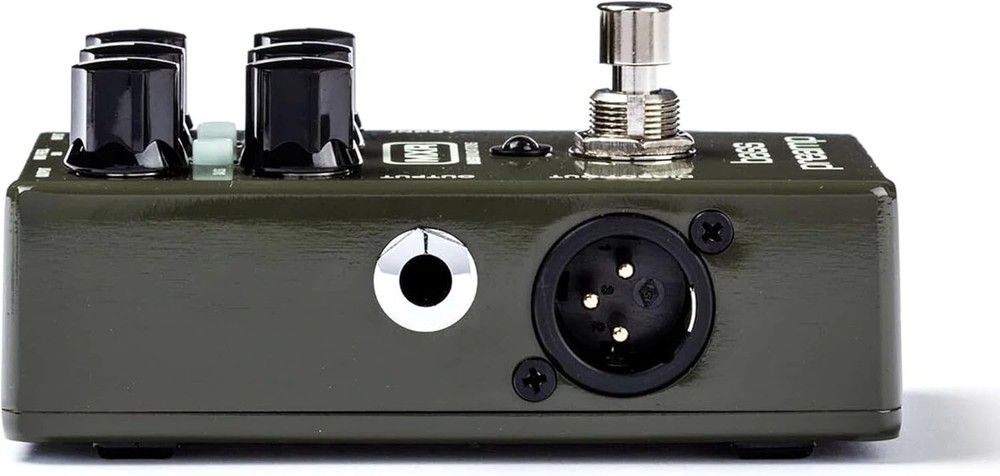 Versatile Bass Guitar Preamp with Input/Output Control & Compact Design