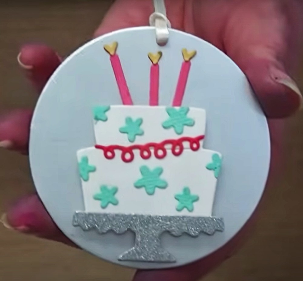 Sizzix Thinlits Party Treats #664523 18pc set Retail $24.99 SO MUCH FUN!!!