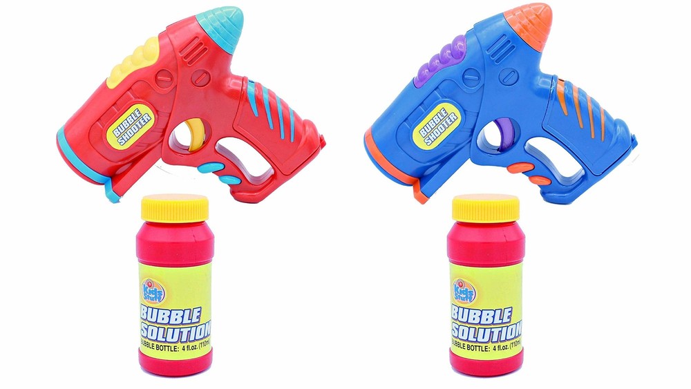 Kids Stuff Bubble Shooter with Bubble Solution (2 Pack), Colors Will Vary