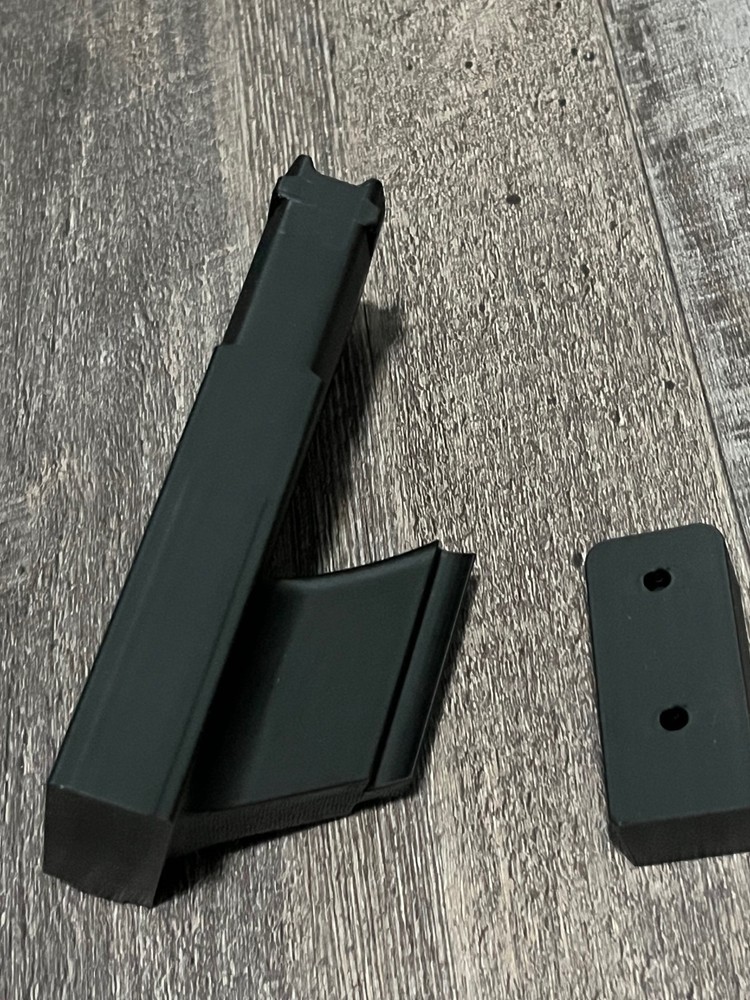 556/223 floating Riffle Wall Mount