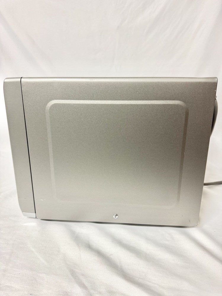 Breville Compact Wave Soft Close Microwave