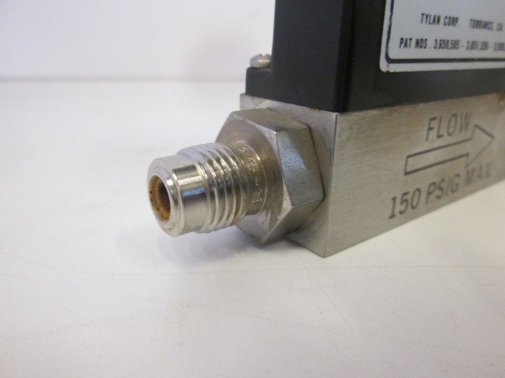 Tylan, FC-260, Mass Flow Controller, HCL, 2 SLPM, Used