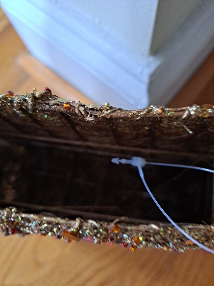 Decorative Wire Basket Purse In Gold