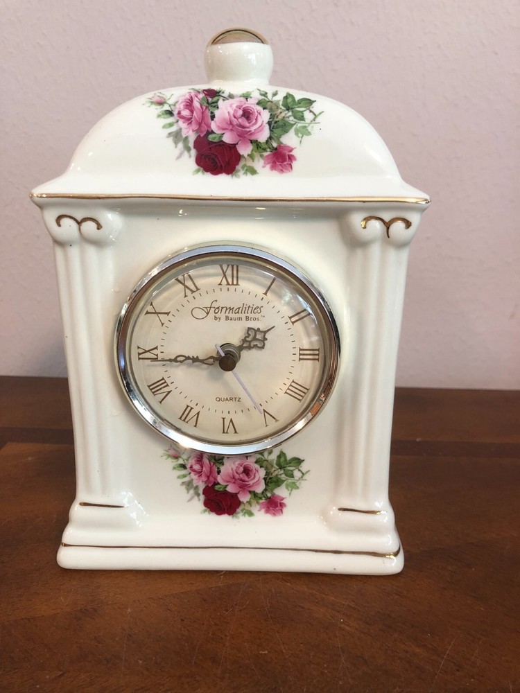 FORMALITIES BY BAUM BROS PORCELAIN/CERAMIC QUARTZ MANTLE CLOCK