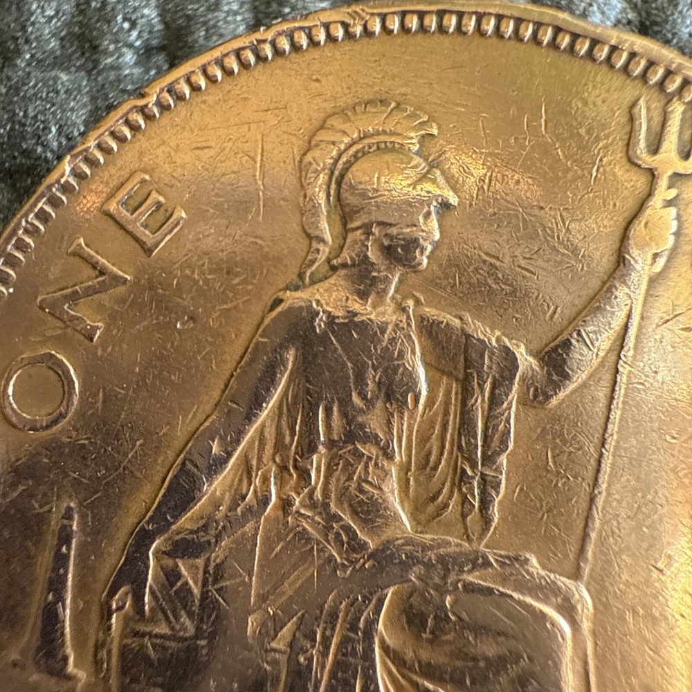 1944 GREAT BRITAIN PENNY Coin