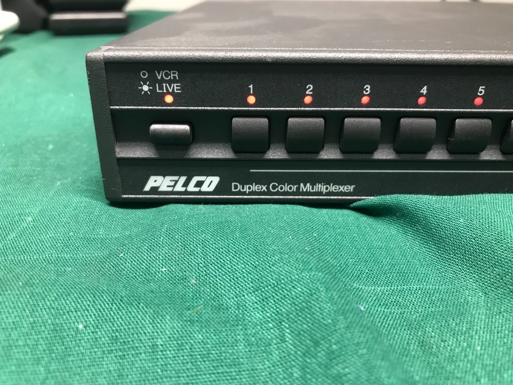 PELCO GENEX 16 Channel Security Camera Duplex Color Multiplexer - Model MX4016CD