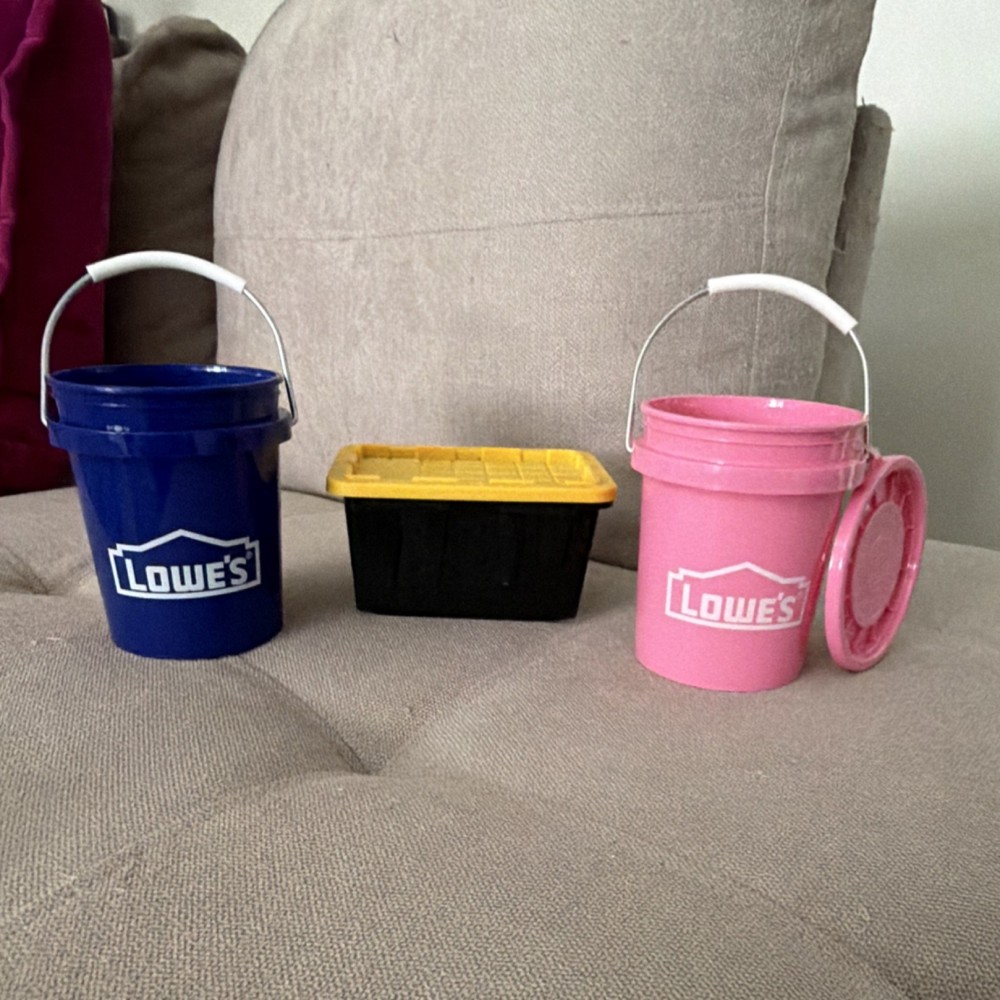 Lowes Plastic Buckets & Tiny tote Set