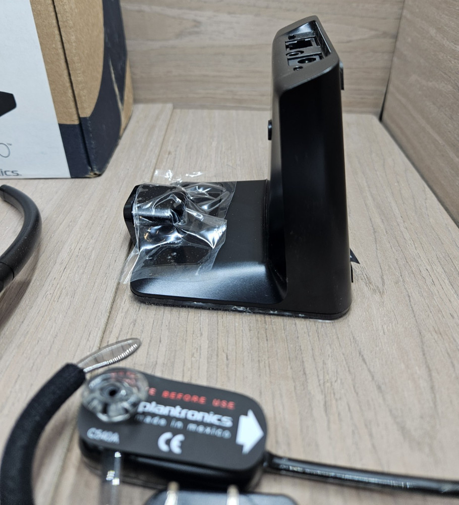 PLANTRONICS Poly CS540 Wireless DECT Headset Black New