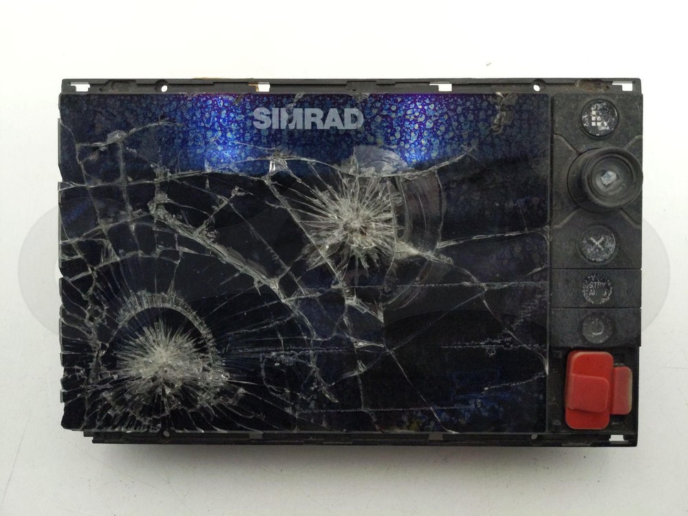 SIMRAD NSS7 EVO2 BOAT FISHFINDER RADAR GPS CHART PLOTTER DISPLAY SCREEN 7" UNIT