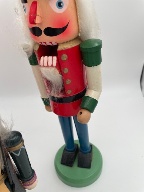 Lot of 5 Vintage Various Nutcrackers---SEE DESCRIPTION!!!!
