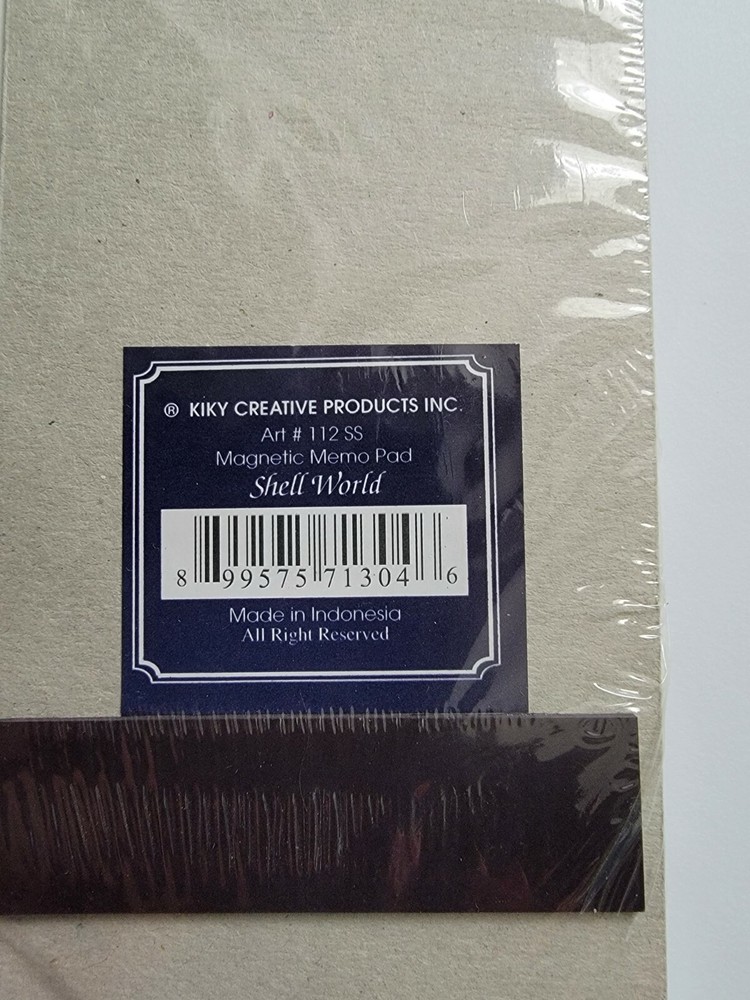 NEW Shell World Magnetic Notepad With Pencil.