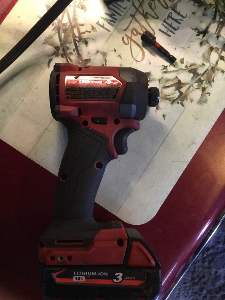 Milwaukee 1/4 Hex Impact driver