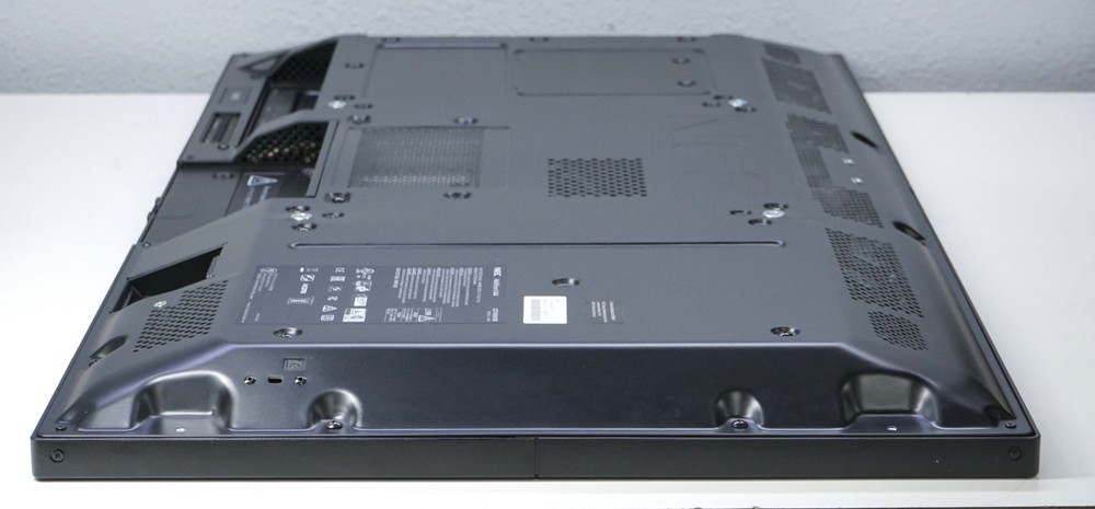 NEC MultiSync V404 40” Commercial-Grade Large Value Format LCD Display