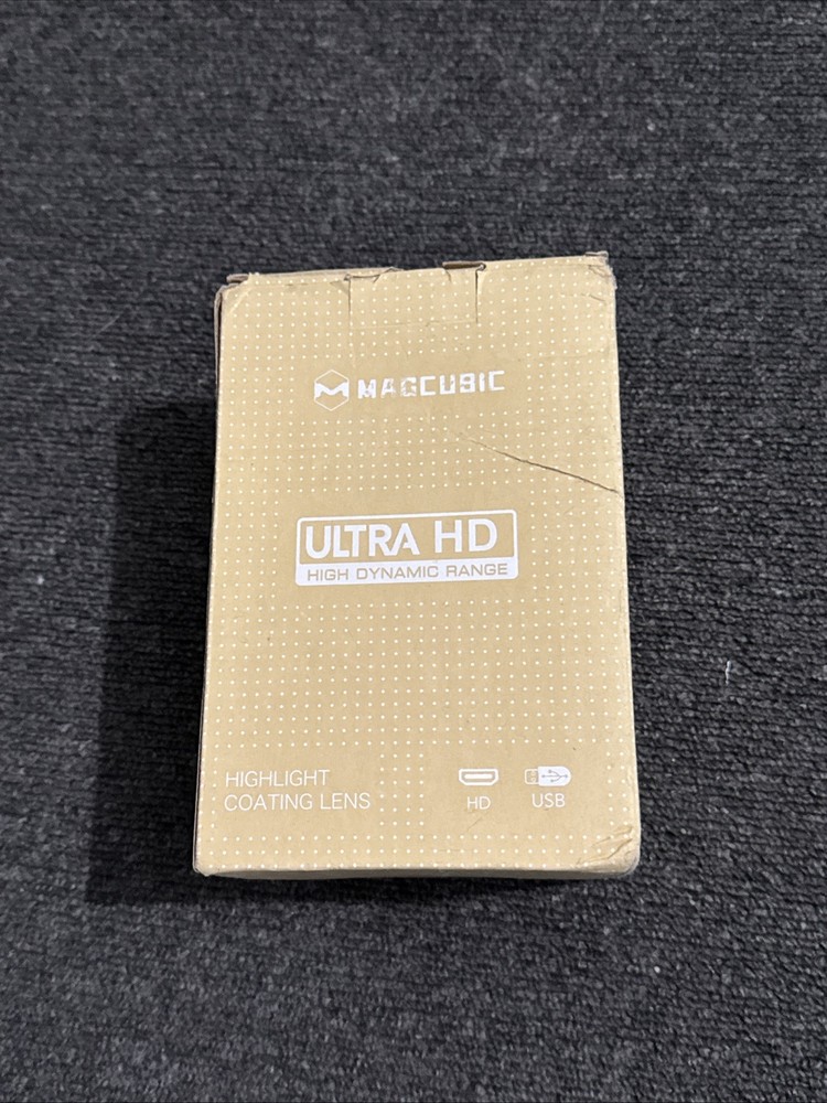 Magcubic White Black 4K 1080P Support Bluetooth Smart Mini Projector