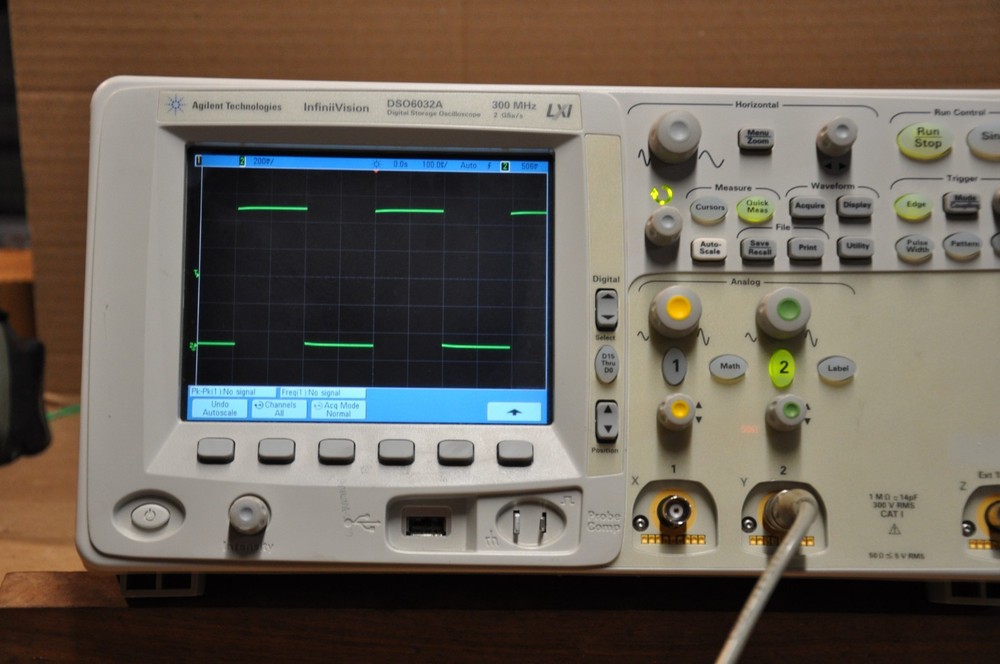 Agilent DSO6032A Infiniivision digital storage osciliscope