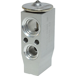 Expansion Valve  UAC  EX10564C