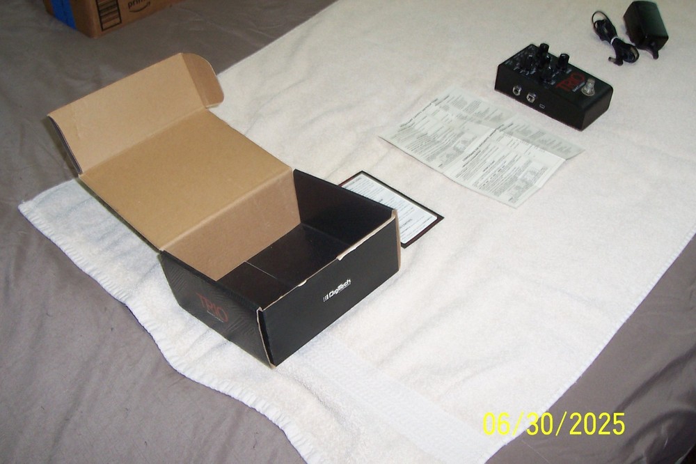 DigiTech TRIO Band Creator Guitar Effect Pedal