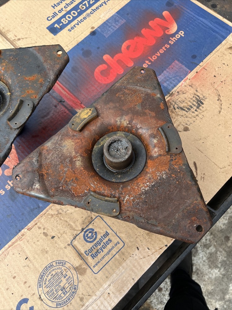 Mercruiser dumper plates