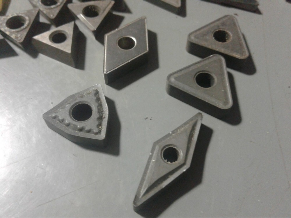 Misc Lot of (72) Carbide Turning Tool Inserts