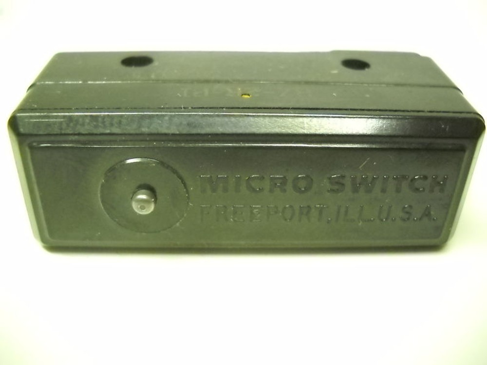 MICROSWITCH MODEL BZ-2R-P1 SWITCH 125VAC 15A NNB!!
