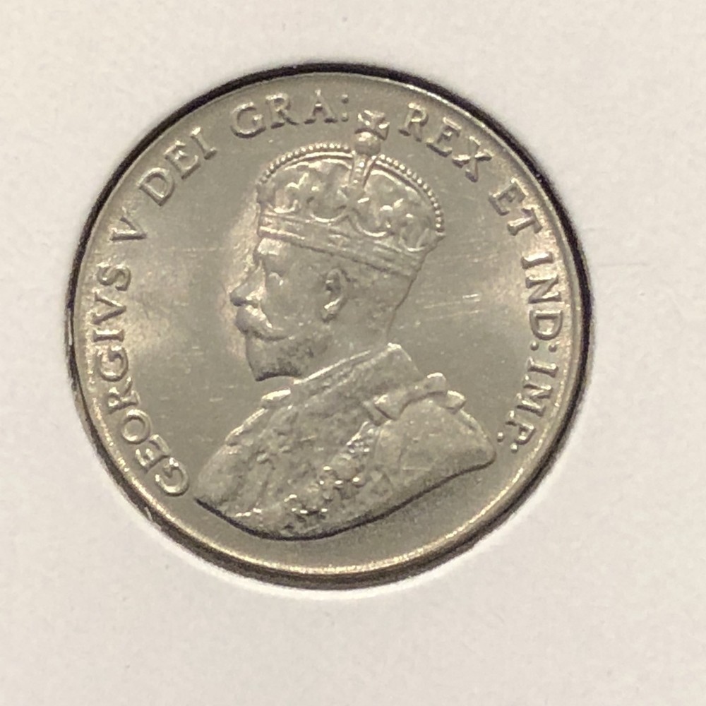 1928 CANADA 5 CENTS - Excellent Condition- Canada Nickel.