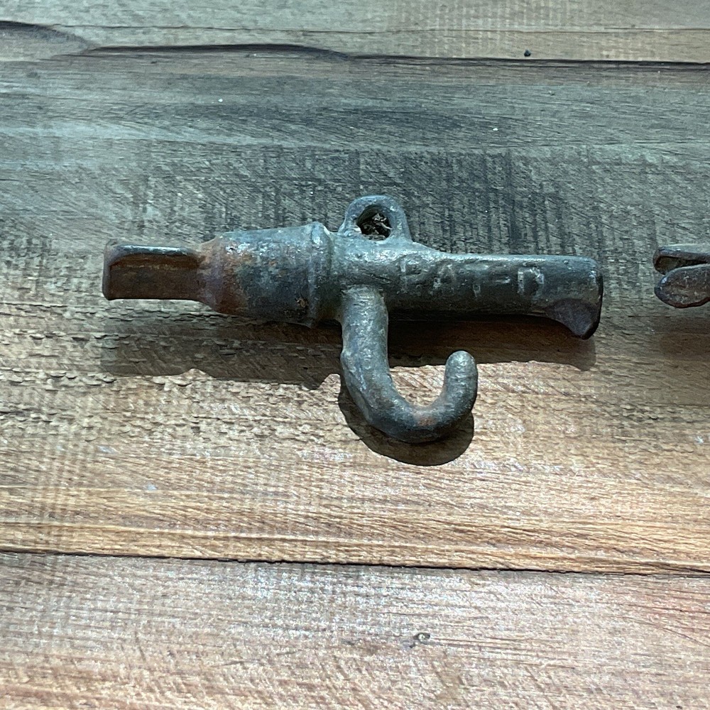 Vintage Cast Iron Maple Tree Spiles Taps Sugaring