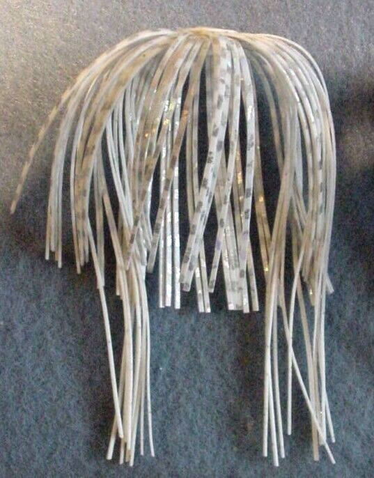 10 ~EZ Trailer Skirts *SPLIT TAIL Spinnerbait Buzzbait Assassinator White/Silver