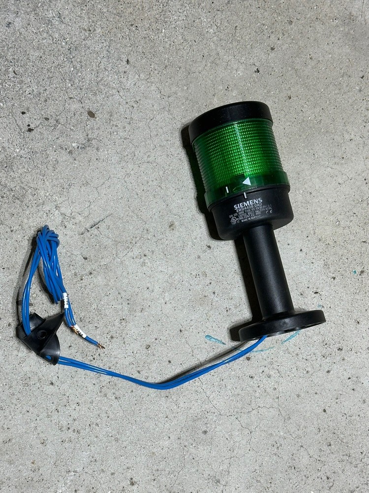 Siemens 8WD4408-OAD Signal Column Green Stack Light W/ Gasket