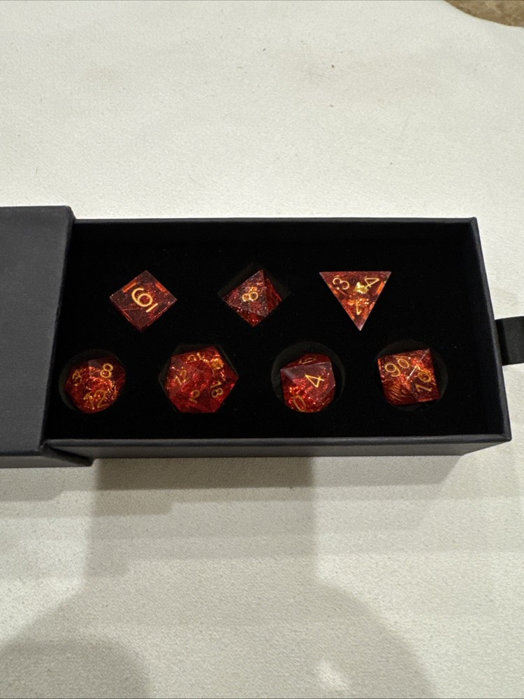 FugaCity D&D Dice Set “Red Paper” Sharp Edge 7 Piece Resin Dungeons & Dragons