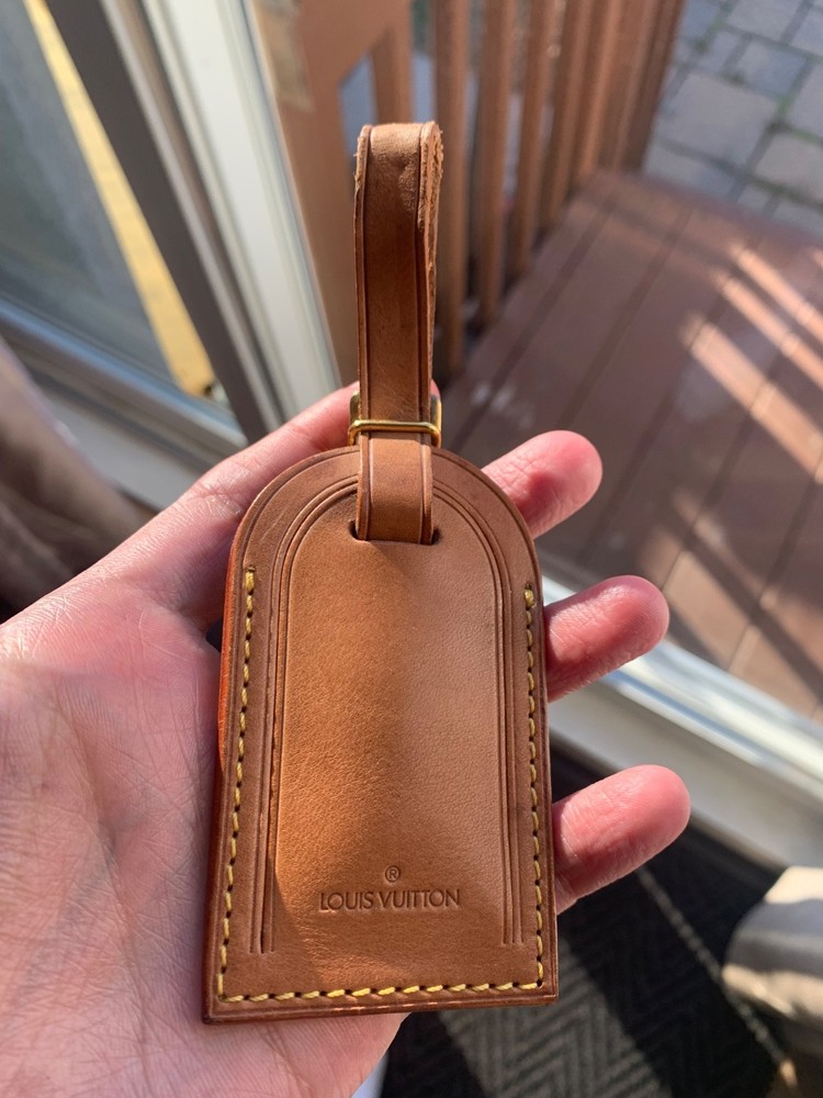 Authentic Louis Vuitton large leather luggage tag !