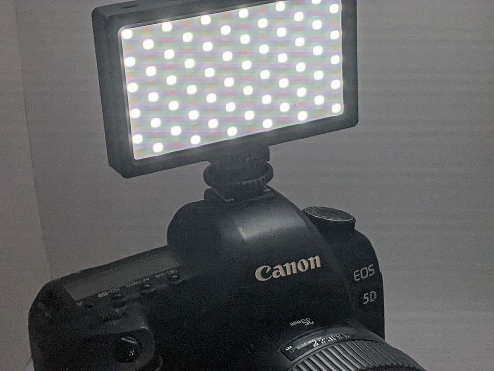 New In Box! Cube Photo/Video Conference Light Kit , With Tripod And Suction Cup