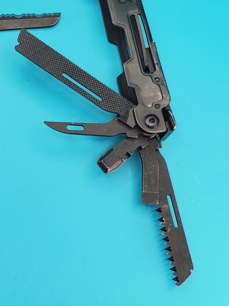 SOG Power Access Deluxe Knife with Pliers!