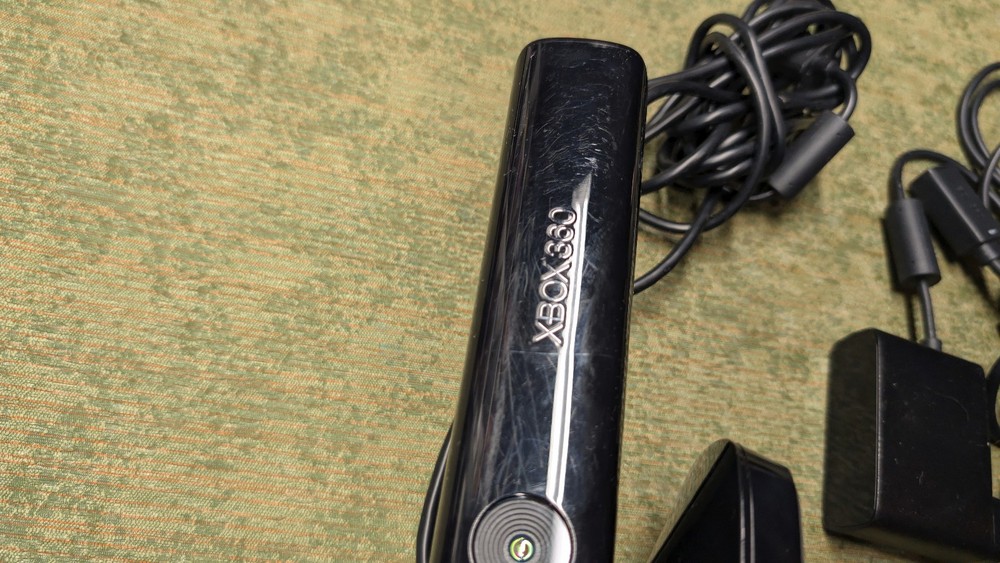 Microsoft Kinect Sensor Bar Xbox 360 1414 + AC Power Adapter Tested Set Bundle