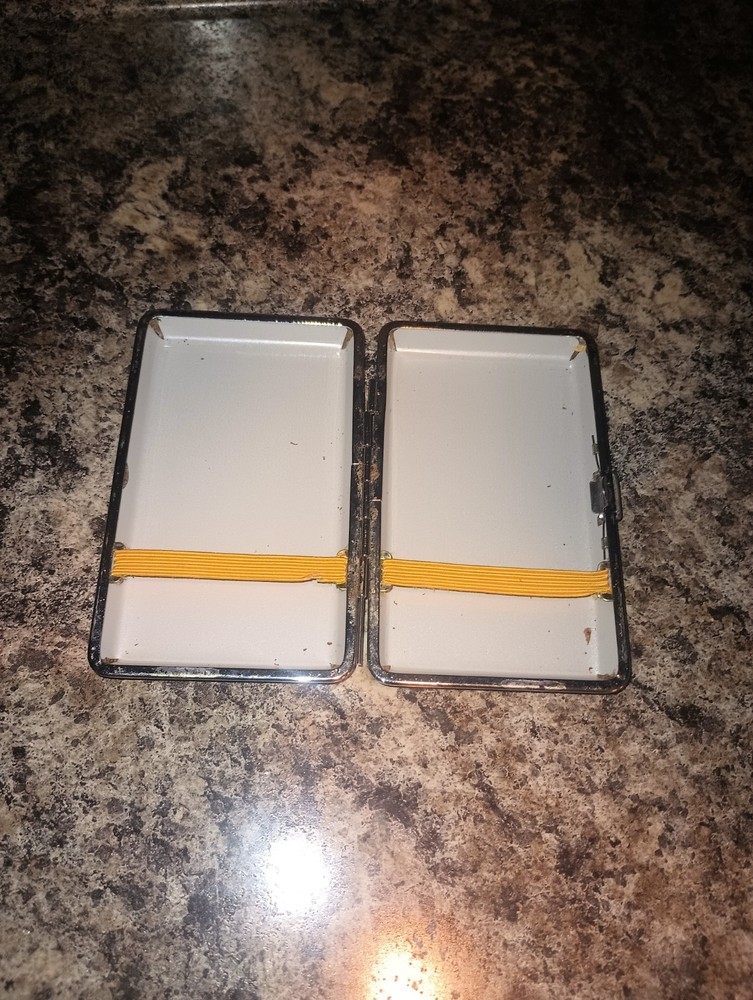 Thrasher Skateboard Magazine Cigarette Case Holder (USED)