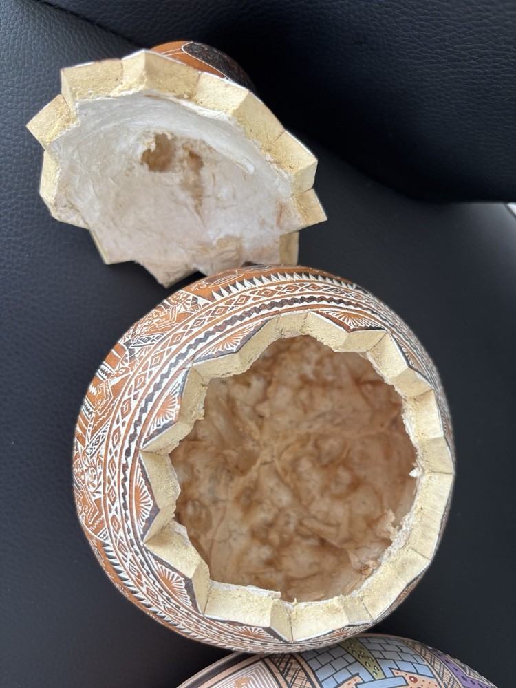 Peruvian Style Pottery & Etched Gourd Decor Bundle Signed Leoncio Veli
