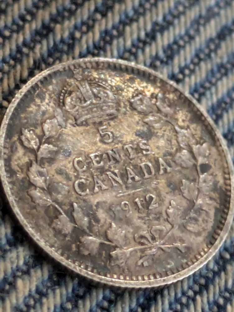 1912 Canadian 5 Cent Fine+ Silver